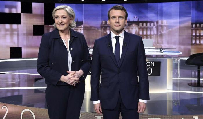 Francia: ad un mese dalle Elezioni europee Marine Le Pen sarebbe in vantaggio sul partito del presidente Macron