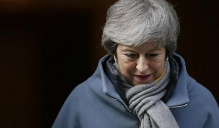 Brexit, Theresa May chiede all’Unione europea una proroga sino al 30 giugno
