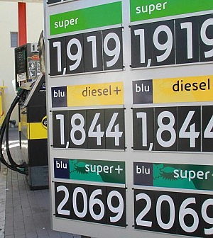 Benzine, vola il prezzo dopo la ‘dottrina’ Trump sull’Iran