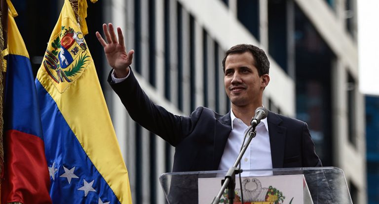 Venezuela, il presidente Guaidò assicura di avere l’appoggio delle forze armate