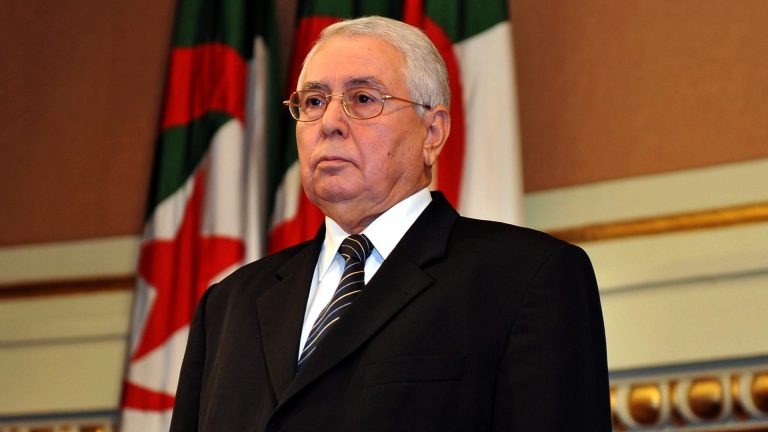 Algeria, eletto il nuovo presidente Bensalah: le proteste non si placano