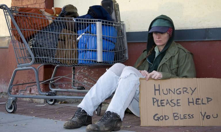 Ricercatori statunitensi: “La povertà lascia un segno del dna”