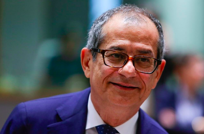 Il ministro Tria ne è convinto: “Il taglio dell’Irpef ci sarà. E’ un atto giustizia”