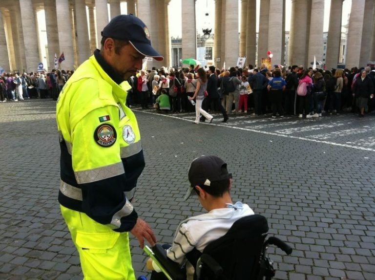 Pasqua, Unitalsi: volontari a servizio dei disabili e malati per le cerimonie del Pontefice