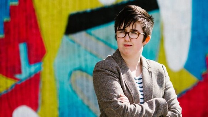 Irlanda del Nord, rilasciati due sospetti arrestati nelle indagini sulla morte di Lyra McKee