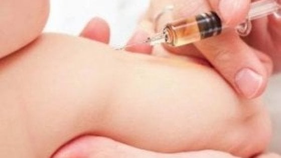 Gorizia, denunciato il responsabile dei servizi educativi di una scuola materna: non aveva fatto rispettare gli obblighi vaccinali per un bimbo
