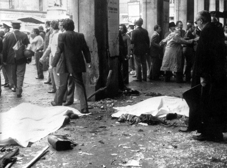 Brescia, stamane la commemorazione del 45° anniversario della strage di piazza della Loggia in cui morirono otto persone