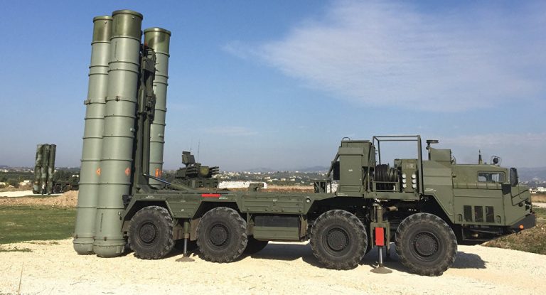 Turchia, Erdogan ‘minaccia’ sanzioni agli Usa dopo l’acquisto dei missili russi S-400