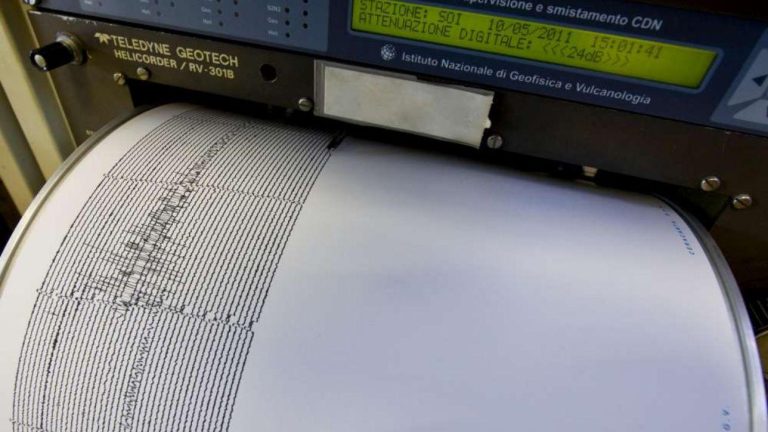 Giappone, registrata forte scossa di terremoto (magnitudo 5.1) nei pressi di Tokyo