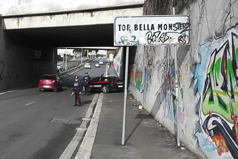 Tor Bella Monaca, appartamento occupato con in dote un latitante