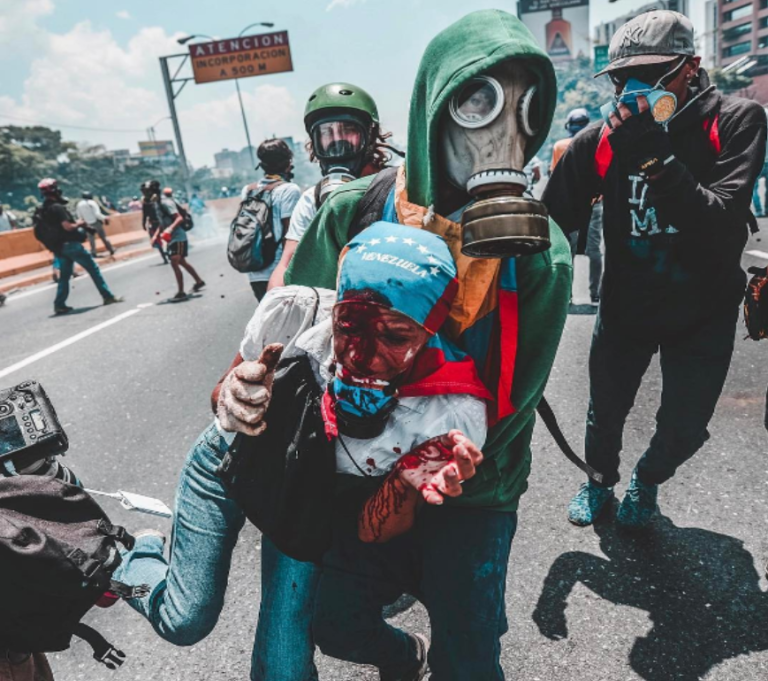 Disordini in Venezuela, sale la tensione tra Stati Uniti e Russia