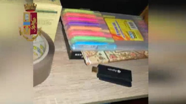Palermo, pen drive esplosiva: arrestato un 51enne disoccupato