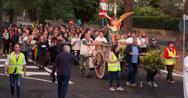 La tradizione popolare regina della festa