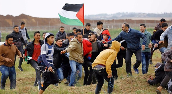 Gaza, incidenti lungo il confine con Israele: tre palestinesi feriti
