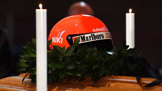 Vienna, celebrati il funerali di Niki Lauda