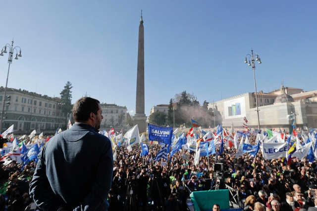 Matteo Salvini ‘avverte’ la Raggi: “Siamo pronti per governare Roma”