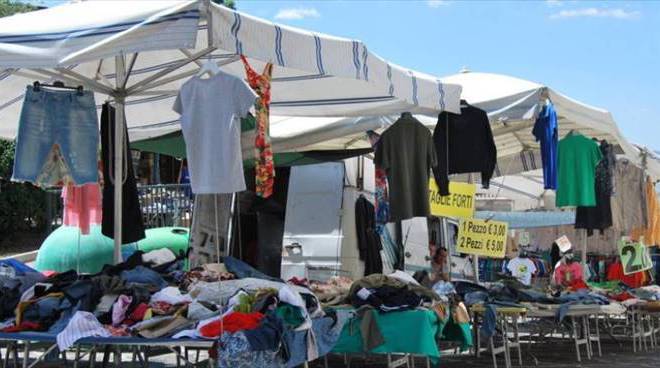 Marina di Cerveteri, da oggi doppia apertura settimanale del mercato