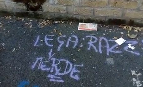 “Fascisti”, scritte contro la Lega a Cerenova