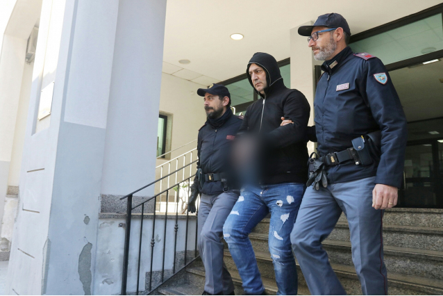 Reggio Calabria, operazione antidroga: arrestate 20 persone. Sequestrate anche armi