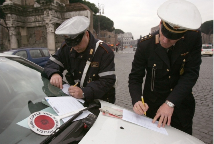 Contravvenzioni, entro il 31 maggio domande per definizione agevolata controversie