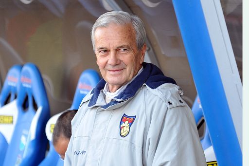Pisa, ricoverato in gravi condizioni Gigi Simoni, ex allenatore di Inter, Genoa e Cremonese
