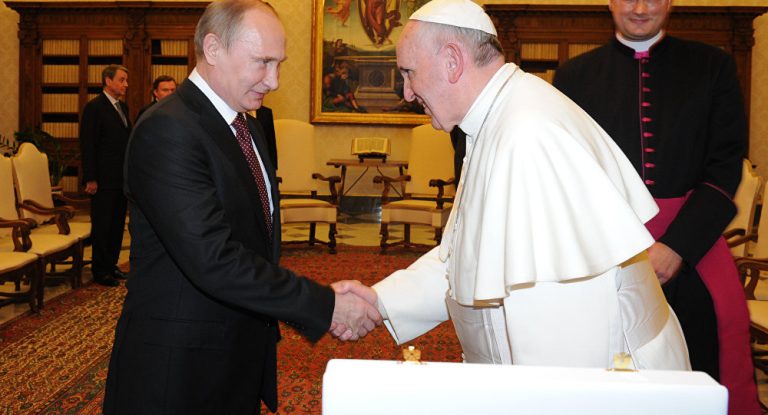 Vaticano, il 4 luglio il Papa riceverà in udienza il presidente russo Vladimir Putin