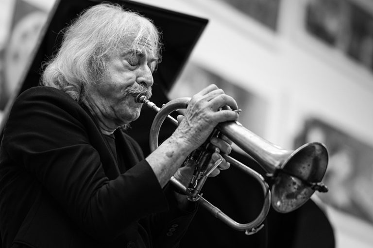 Musica, Enrico Rava festeggerà i suoi 80 anni a Perugia con “Umbria Jazz”
