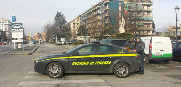 Como, arrestato un finanziare per truffa pluriaggravata