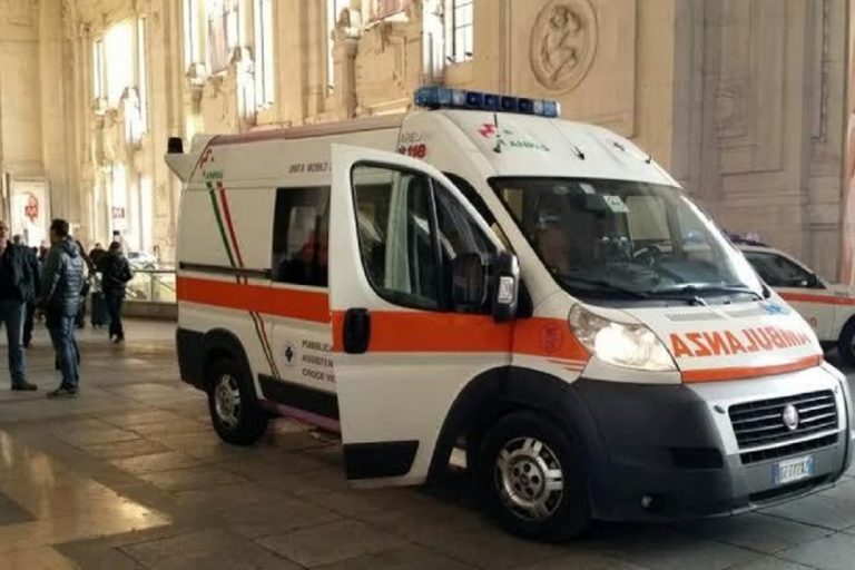 Milano, trovato privo di vita un uomo nei giardinetti della Stazione Centrale