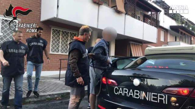 Acquistavano eroina a Roma per rivenderla a Cerveterie sul litorale: otto in carcere