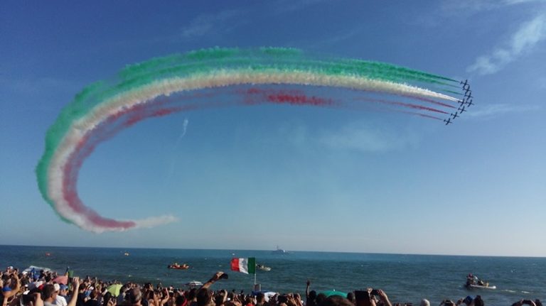 Il Ladispoli Air Show è stato ancora una volta un successo epocale