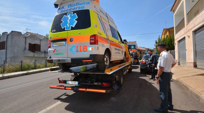 Tempo Pausania (Olbia), truffa alle ambulanze: denunciato il presidente di una Onlus
