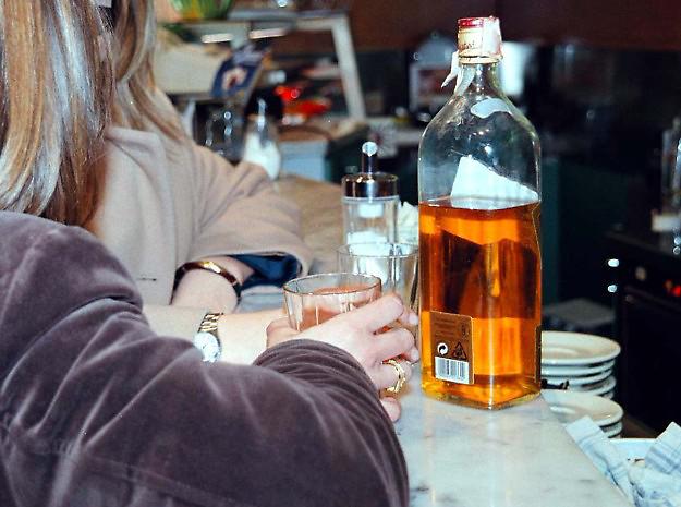 Mantova, falsificavano i documenti per acquistare alcolici: denunciati due minorenni