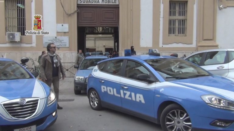 Sicilia, smantellato dalla polizia un vasto giro di cocaina per la “Palermo bene”