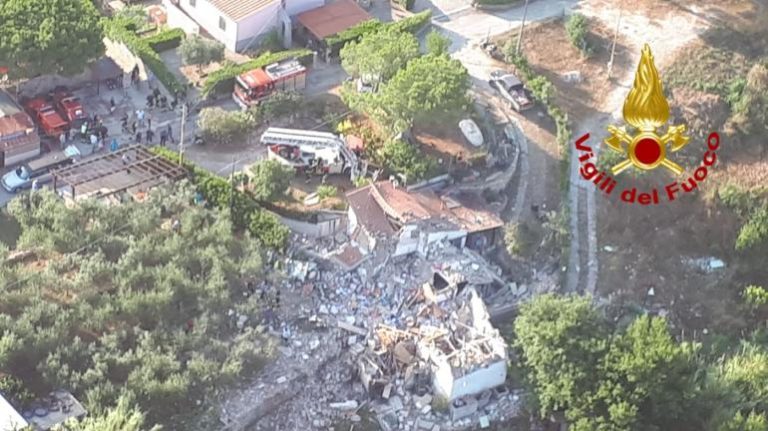 Portoferraio, le vittime dell’esplosione salgono a tre