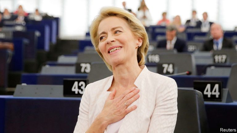 Ursula von der Leyen eletta per soli 9 voti presidente della Commissione europea: decisivo l’appoggio dei M5S