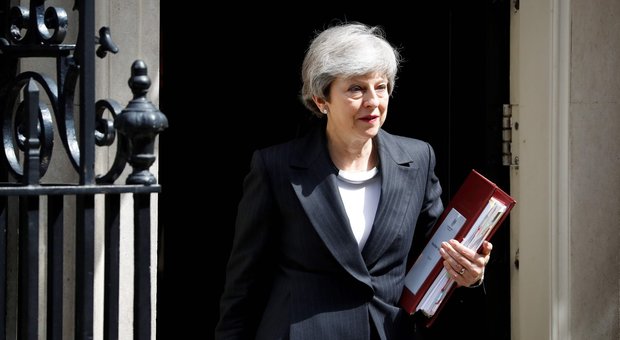 Gran Bretagna, Theresa May lascia il numero 10 di Downing Street