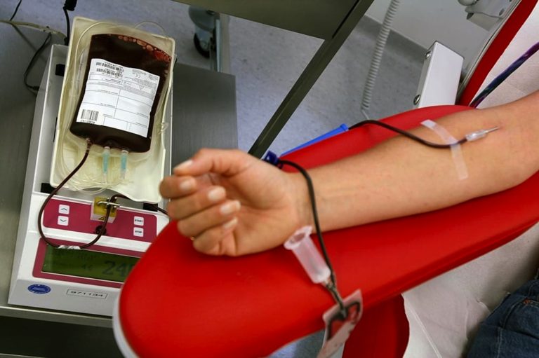 Allarme dal Centro Nazionale Sangue, se possibile andare a donare prima di partire per le vacanze. A Ladispoli Avis a disposizione domenica dalle 7 alle 11 in via Vilnius