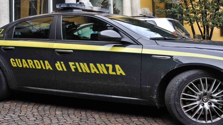 Perugia, blitz della Finanza: scoperto un sistema di bancarotte ‘seriali’, denunciate 17 persone