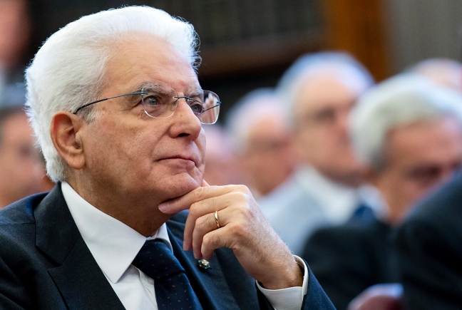 Tensioni nel Governo, interviene il presidente Mattarella: “Serve collaborazione”