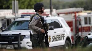 California, sparatoria al festival del cibo a Gilroy: quattro morti e 15 feriti