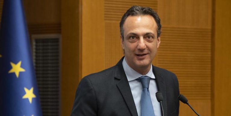 Roma, arresti domiciliari per Marcello De Vito, ex presidente dell’assemblea Capitolina