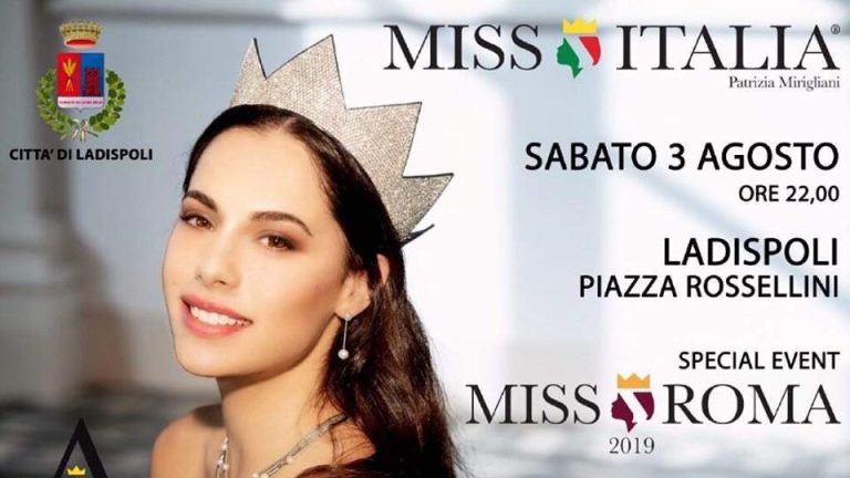 Le partecipanti a Miss Roma in tour per le strade insieme a Carlotta Maggiorana, Miss Italia 2018