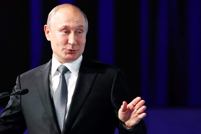 E’ crisi tra la Russia la Georgia: Putin sospende tutti i collegamenti aerei