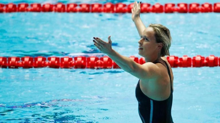Riccione, Federica Pellegrini chiude in bellezza: la “Divina” del nuoto ha vinto i 200 stile in vasca corta