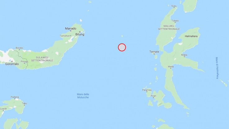 Indonesia, forte scossa sismica di magnitudo 7.1 nel mare delle Molucche