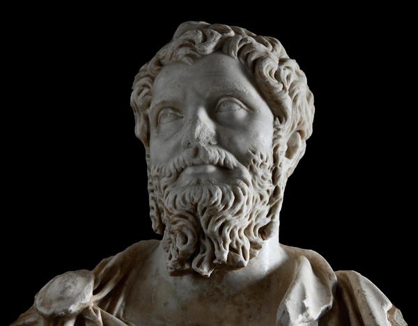 L’eccezionale busto di Settimio Severo recuperato dalla Gdf sarà visibile fino al 25 agosto al Colosseo