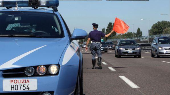 Rientro dalle vacanze, incidente sull’A1: un morto e tre feriti