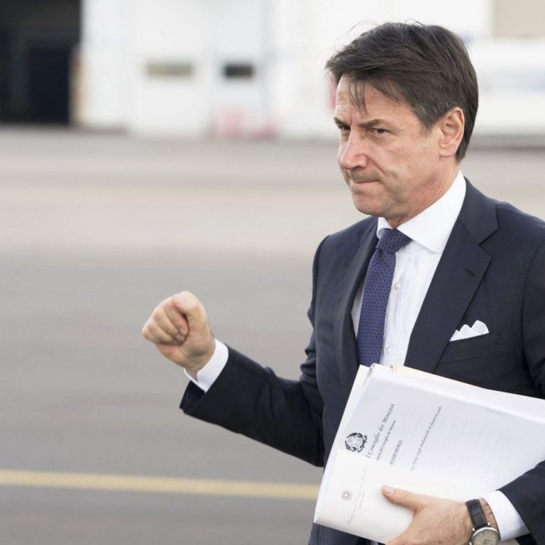 Giuseppe Conte: consultazioni rapide per formare un nuovo esecutivo di alto profilo