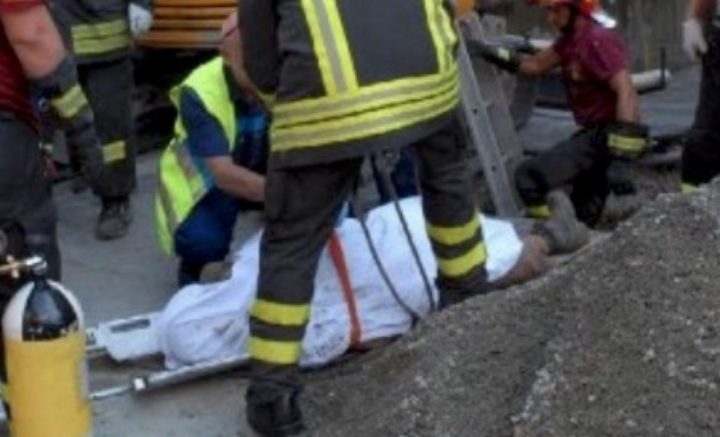 Barete (L’Aquila), incidente in un cantiere: muore operaio di 33 anni